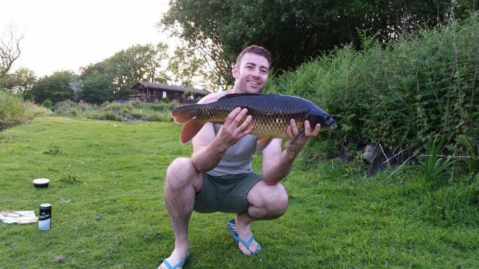 Vila Marsh Water Ponds Fishery Kidwelly Exteriér fotografie